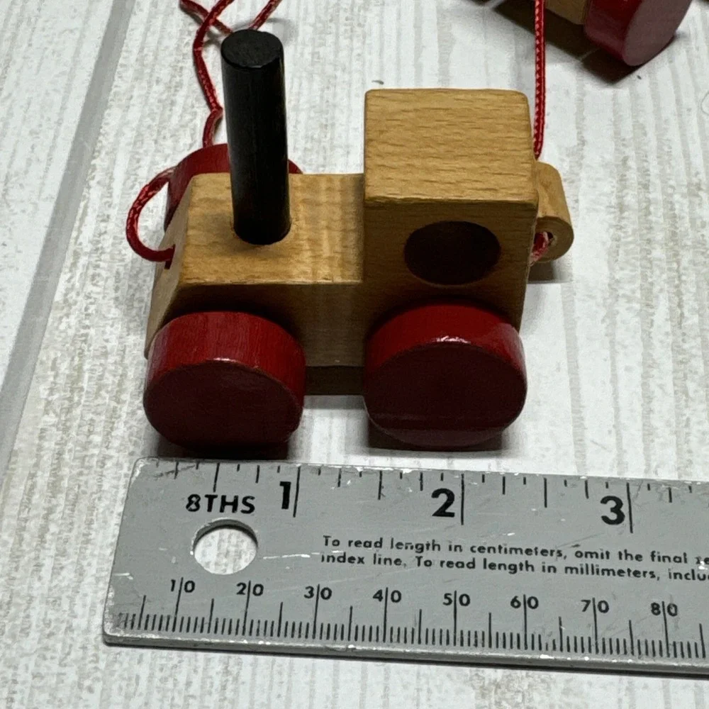 VTG Wooden Toy Train Pull String Toy Red Wheels 3 cars